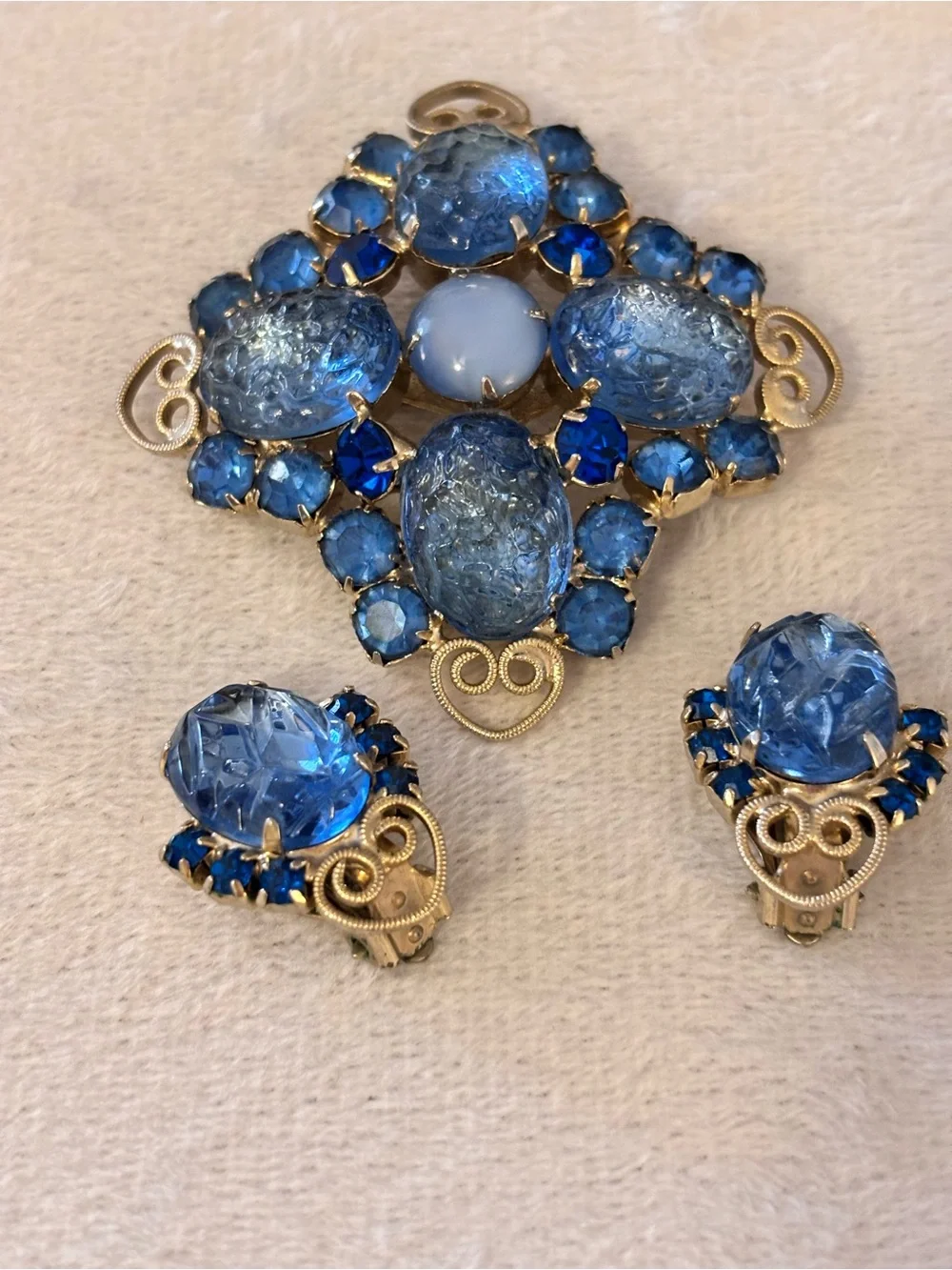 Vintage Czech Style Blue Art Glass Rhinestone Brooch & Clip Earrings Set